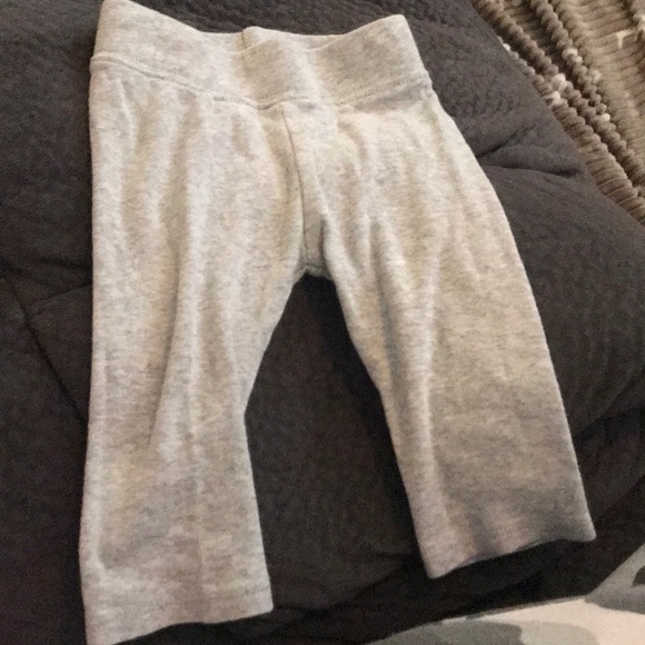Super cute and cozy grey stretch pants. - Picture 1 of 3